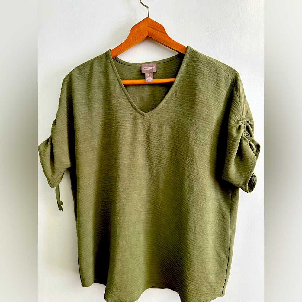 Woman’s “Chico” green , excellent condition size O